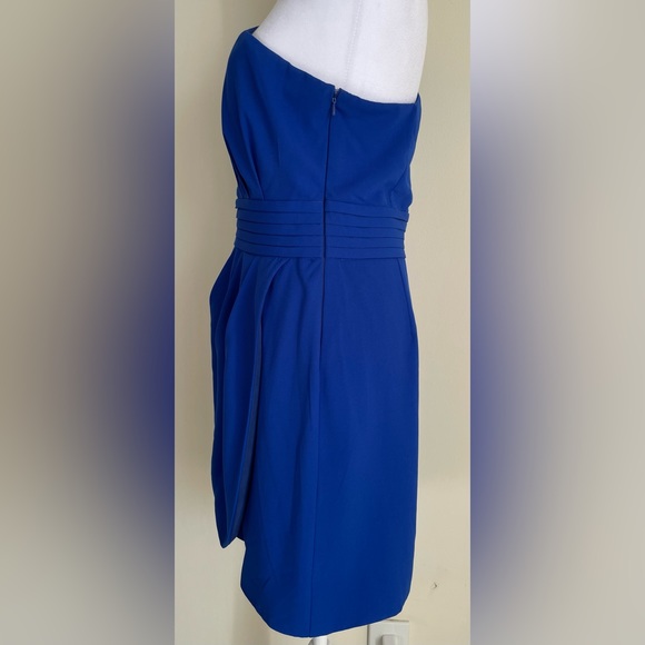 MINUET by MODCLOTH ONE SHOULDER BOW, PLEATED WAIST, SIDE ZIP, SZ L, ROYAL BLUE - Picture 13 of 17